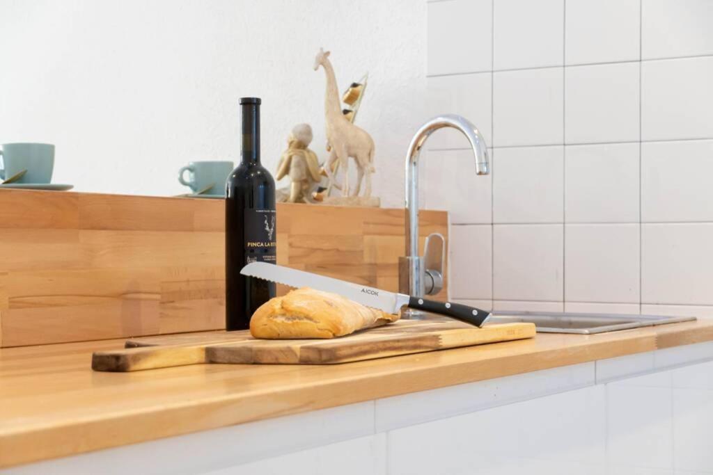 Luxury Apartment Puerta Del Sol City Center Gran Via With Ac Madrid Kültér fotó